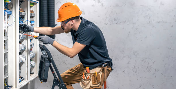 Best Commercial Electrician Services  in Carlisle Rockledge, AL